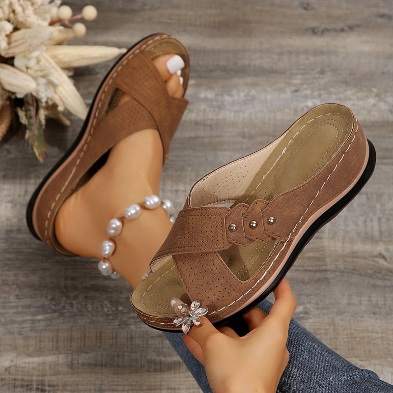 Komfora | Lightweight Wedge Sandals